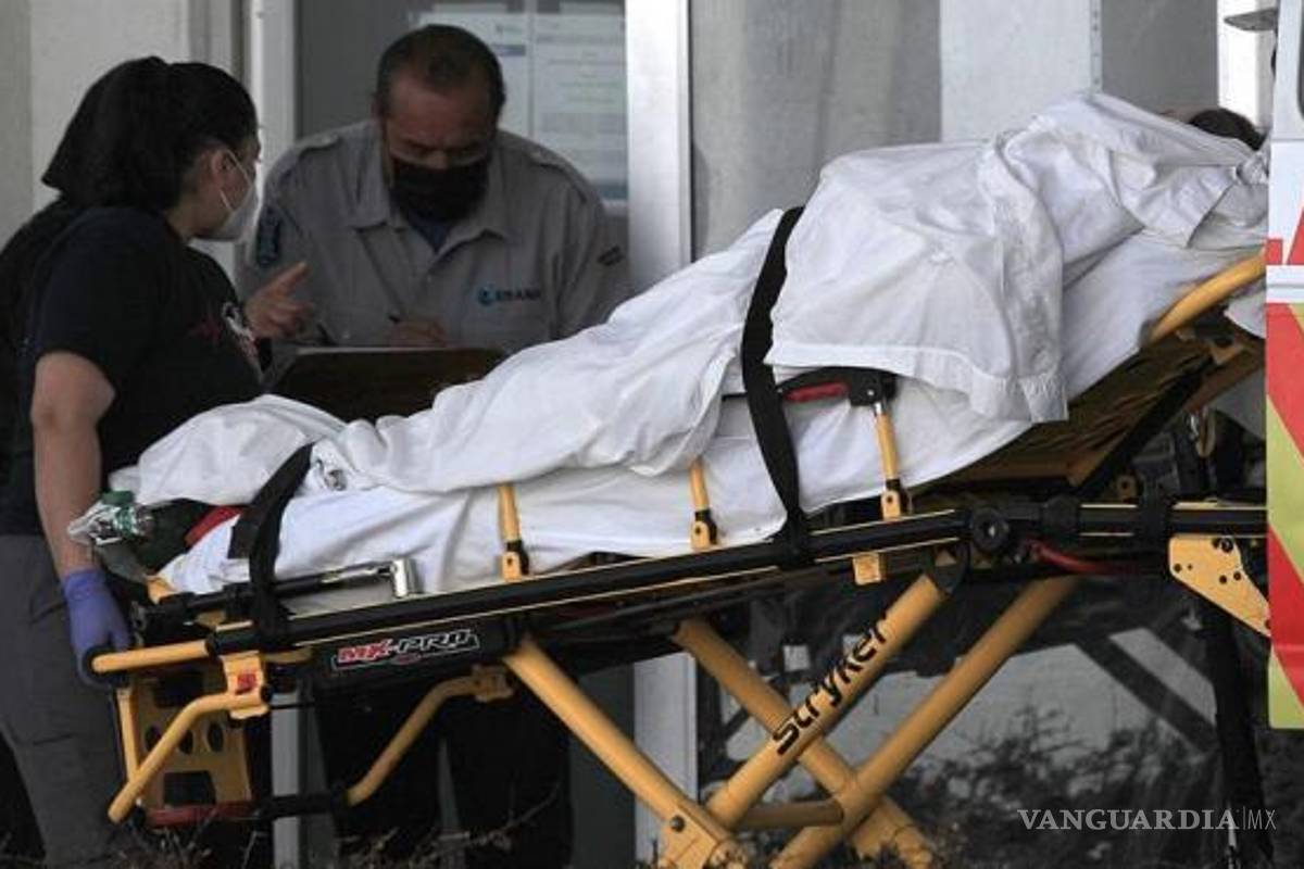 Suman 220 mil 433 muertes en México por COVID-19