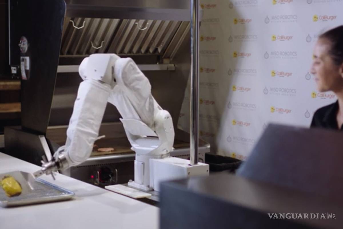 'Despiden' a robot en su primer día de trabajo, por 'lento'