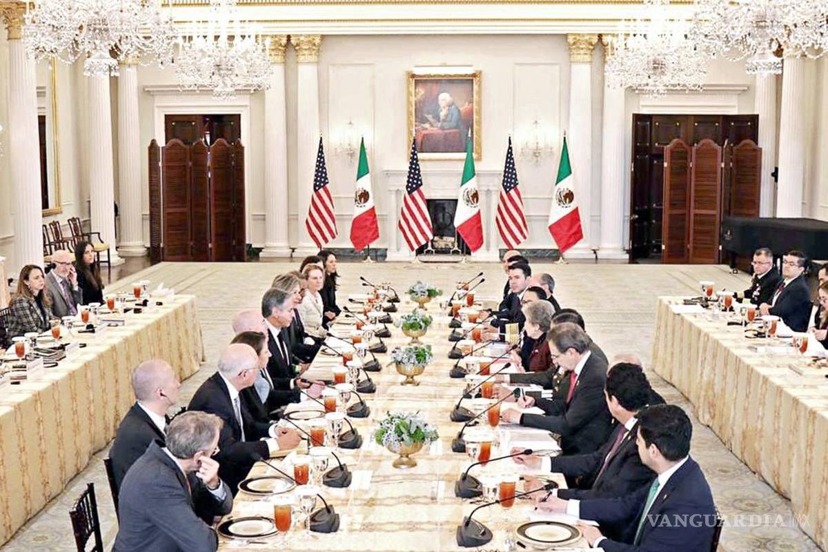 Buscan Gobiernos de AMLO y Biden medidas de control migratorio adicionales