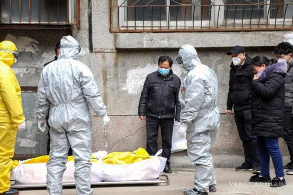 Ordenan incinerar cuerpos de quienes hayan muerto por coronavirus en China