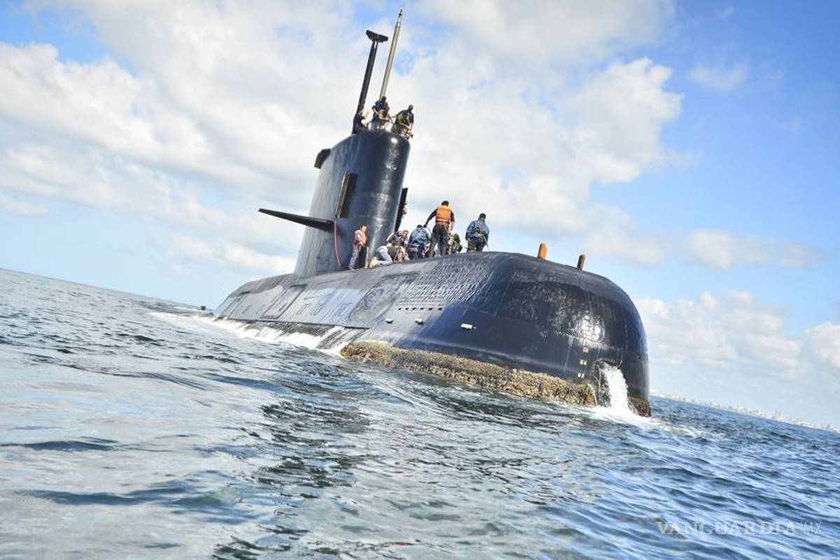 Detectan llamadas desde submarino argentino desaparecido