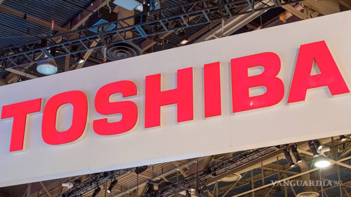 Toshiba se hunde por sus pérdidas y la dimisión de su presidente