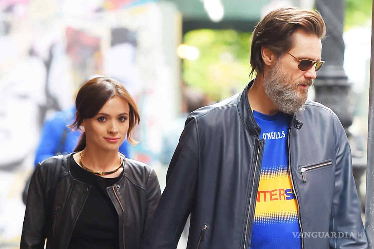 Encuentran a Jim Carrey en cita a 7 meses del suicidio de su ex
