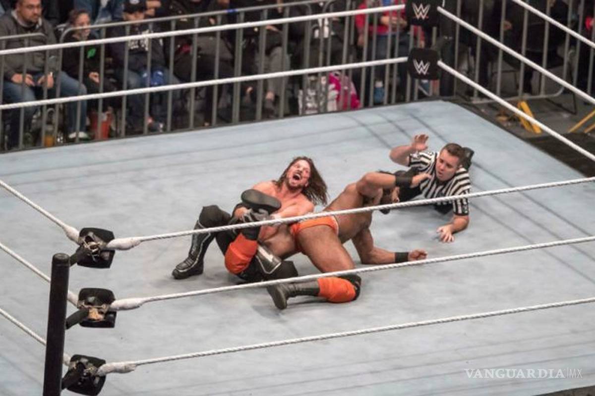 AJ Styles, Nakamura y Orton se robaron la noche WWE en México