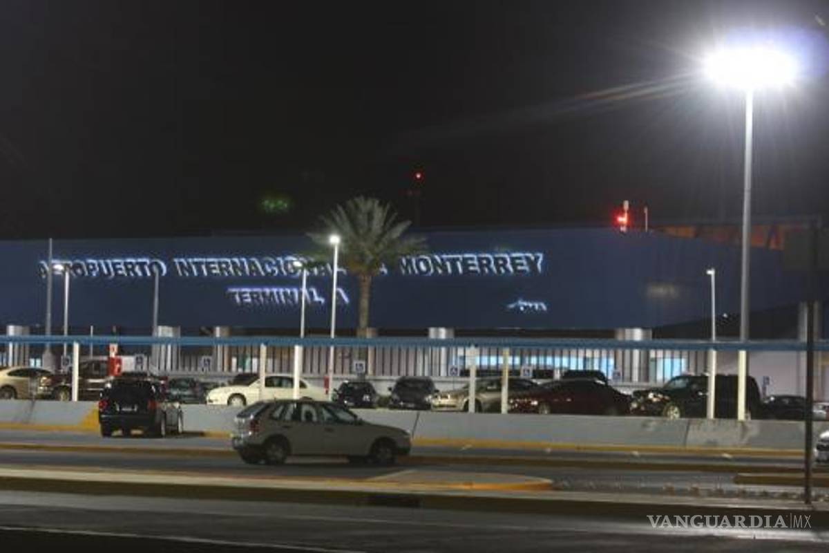 Balacera en aeropuerto de Monterrey deja al menos dos heridos; Ejército lo blinda