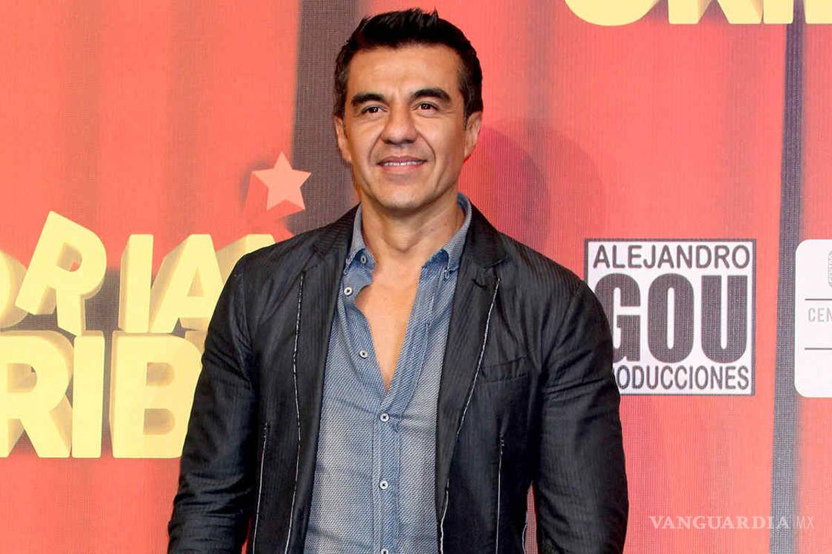 Adrián Uribe relata el robo; pensó que le pedirían un autógrafo