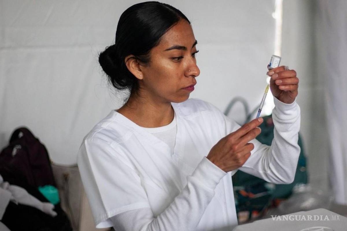 Vacuna contra la influenza protege contra la mega gripe: Salud Coahuila