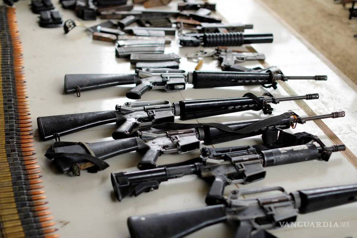 Revocan veto a armas de asalto en California