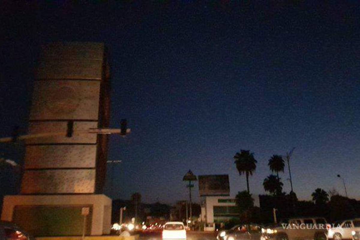 Fallas eléctricas afectan municipios de Coahuila, varias colonias se apagaron por horas