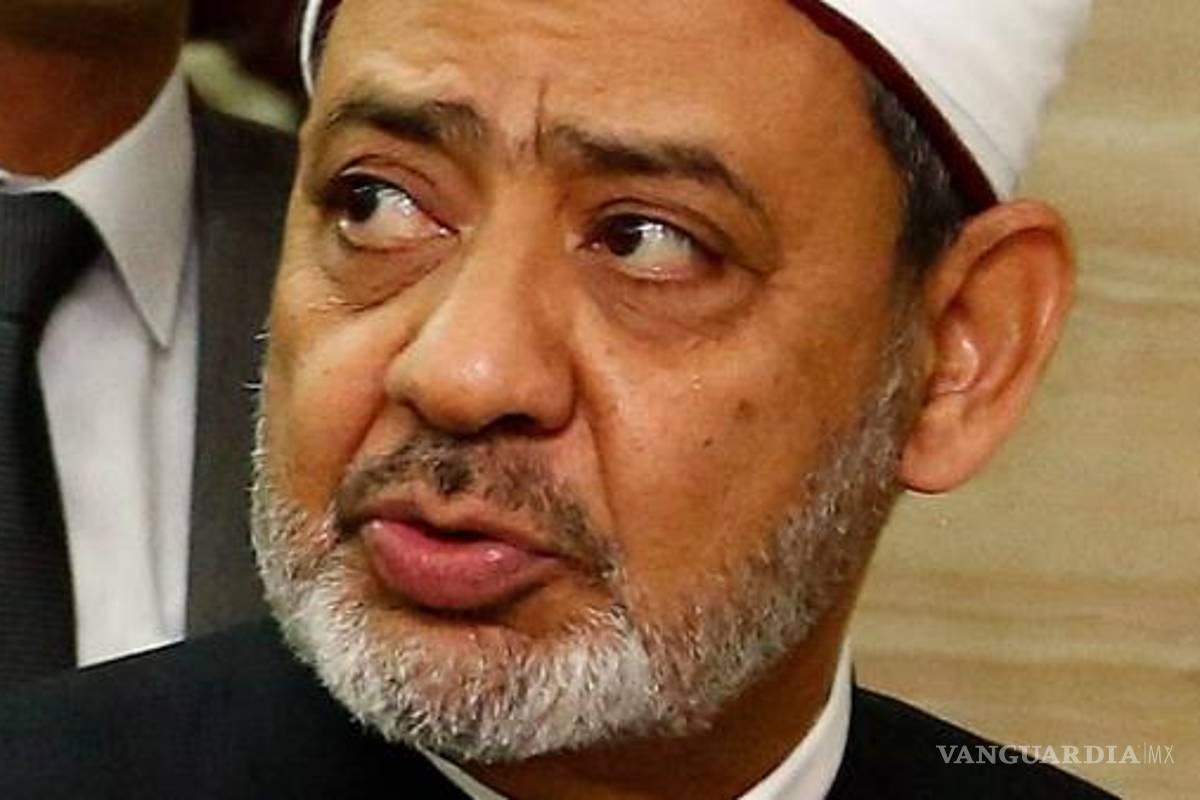 Bajo ciertas condiciones, los hombres pueden golpear a esposas, según líder musulmán