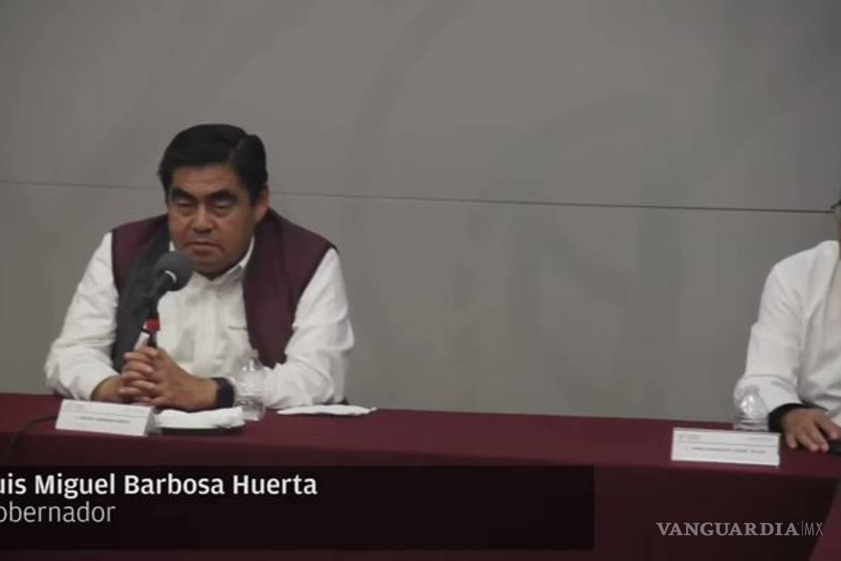 Comer caldo de pollo para recuperarse del coronavirus, recomienda Barbosa