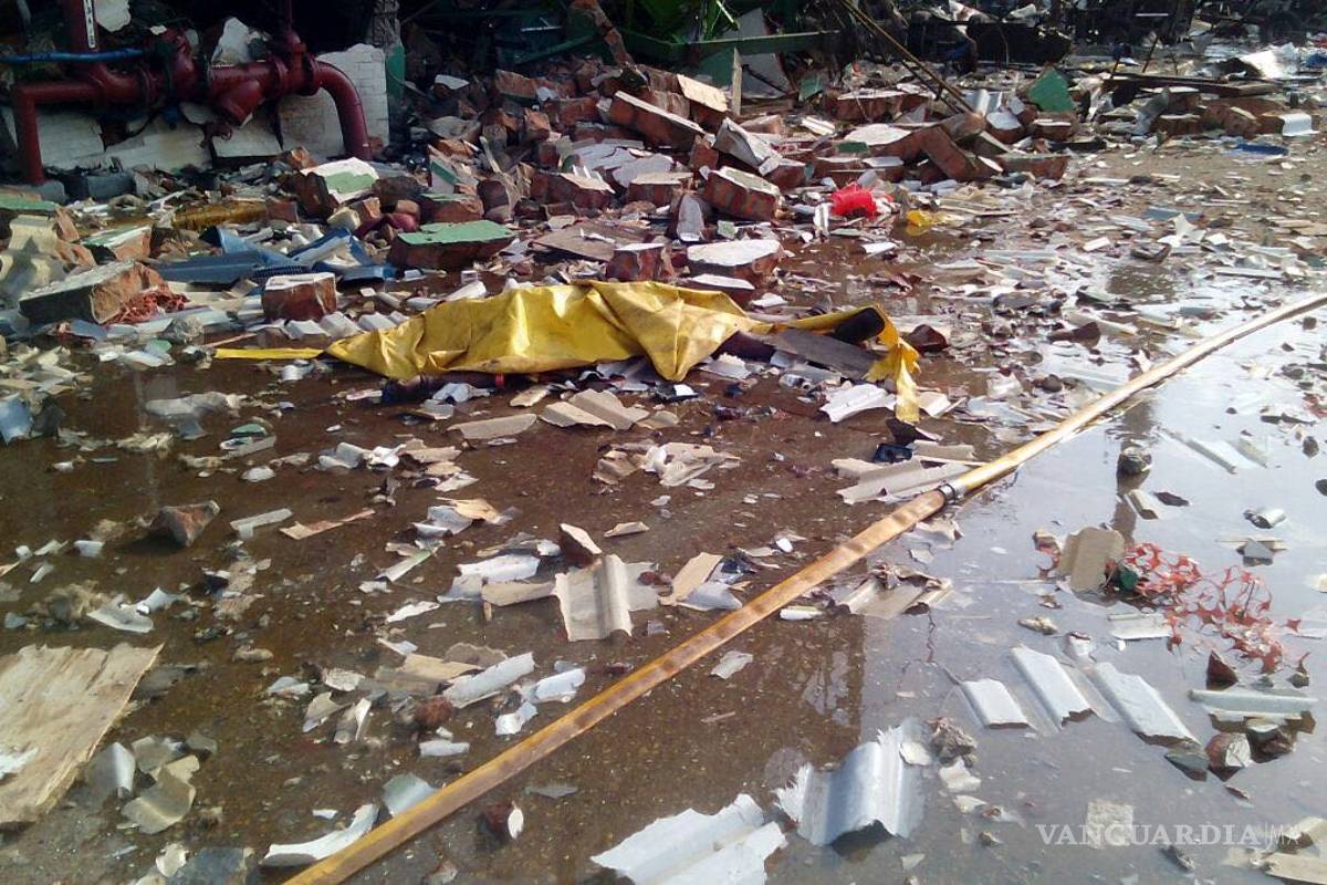$!Explosión en planta petroquímica Pajaritos deja 3 muertos y 136 heridos (FOTOS)