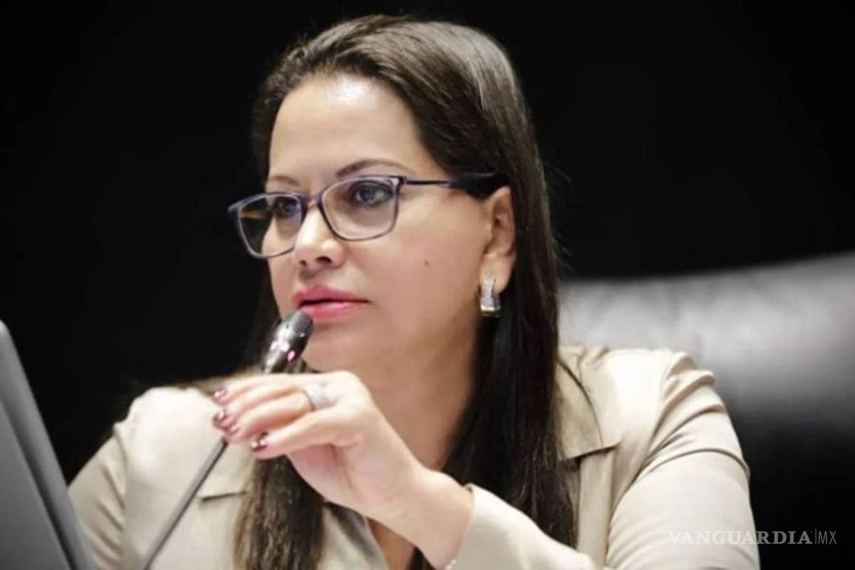 Senadora de Morena exhibe instrucciones de AMLO sobre 'estados que le interesan mucho' en las elecciones