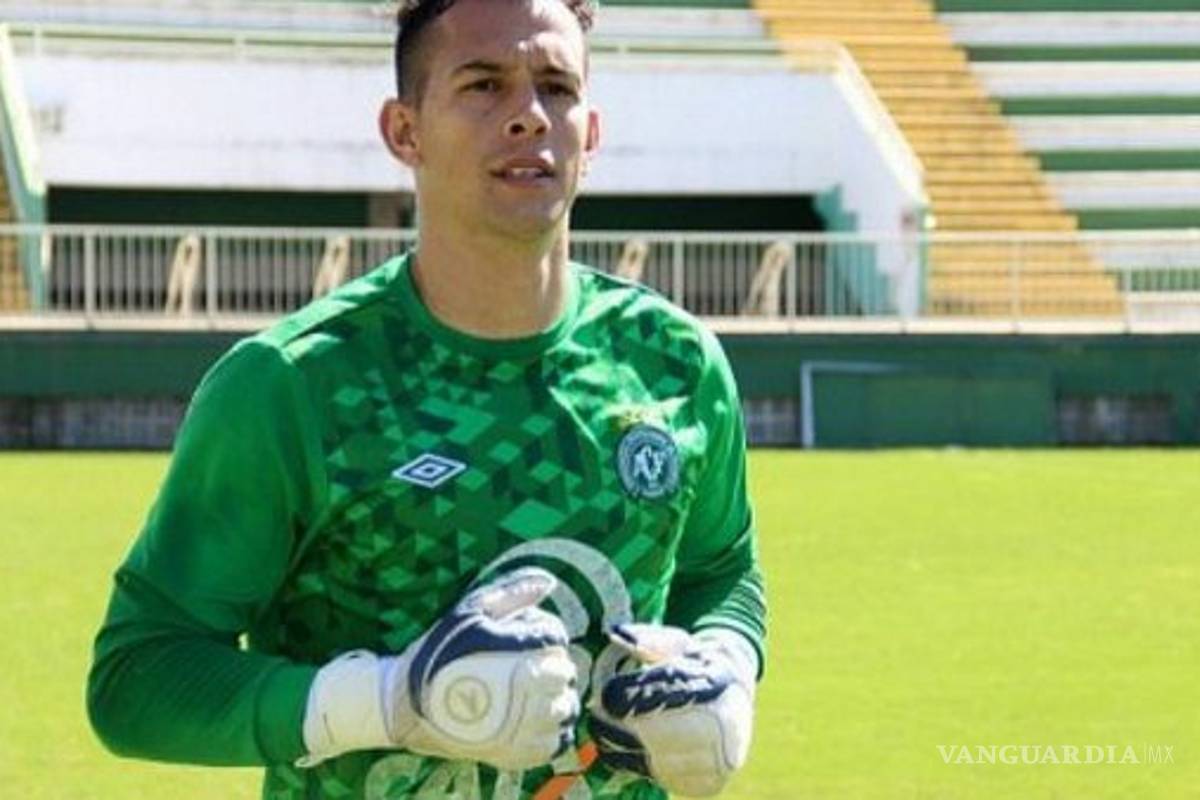 Amputan pierna a jugador de Chapecoense que sobrevivió al accidente