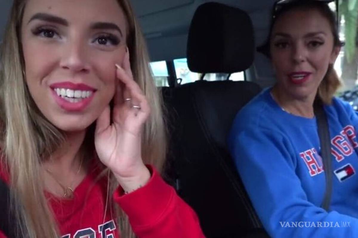 Chicas youtubers ayudan a mendigos... lanzándoles comida desde su auto