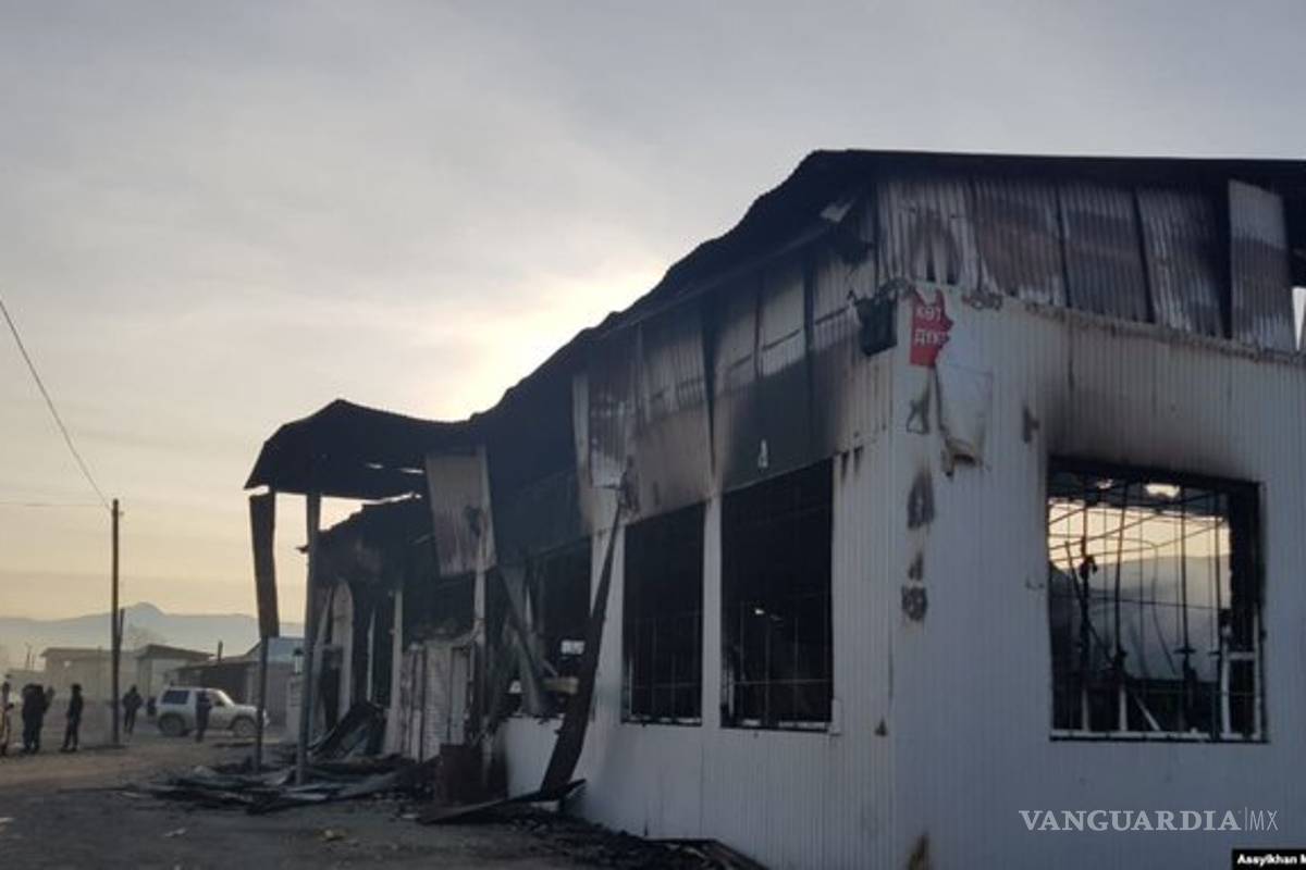 Ciudadanos se enfrentan en calles de Kazajistán; dejan 8 muertos y 40 heridos