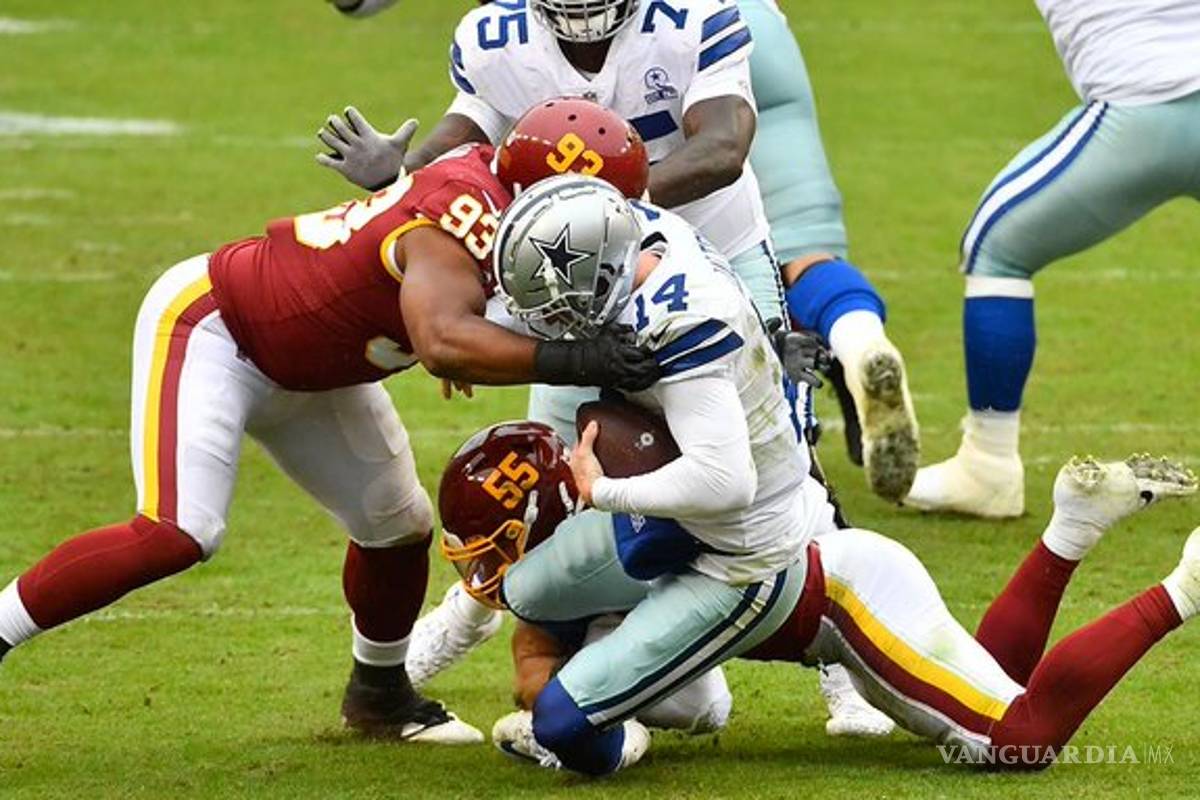 La NFL no suspendería a Jon Bostic por noquear a Andy Dalton