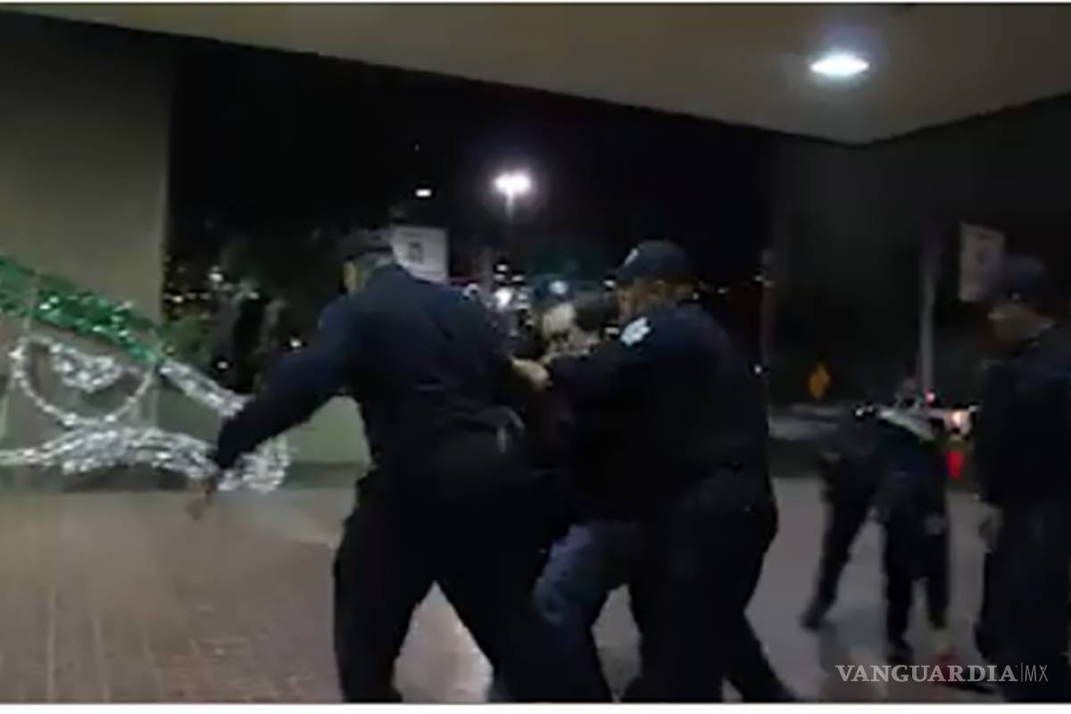 Detienen a 6 personas tras plantón de panistas en Monterrey