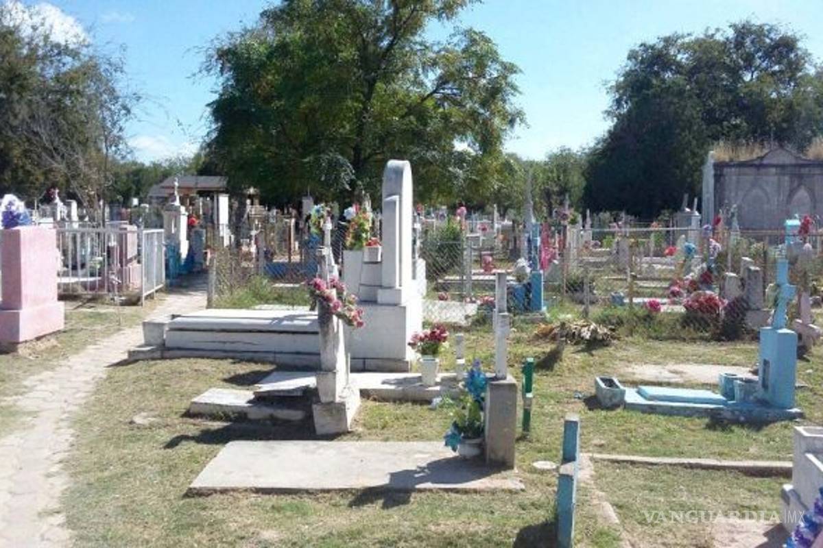 Más de 10 mil visitantes esperan panteones de Ciudad Acuña