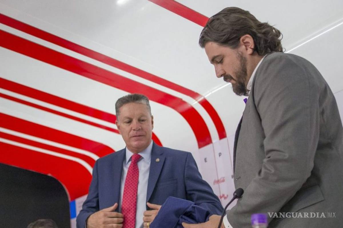 'Vuce' no era opción para Peláez y todo fue orden de Vergara