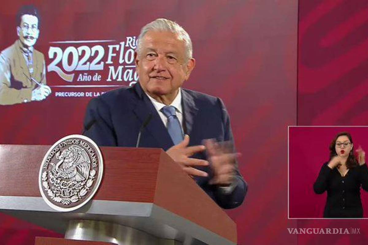 “No les causa placer la democracia”, AMLO critica al INE por reducción de casillas para consulta de revocación