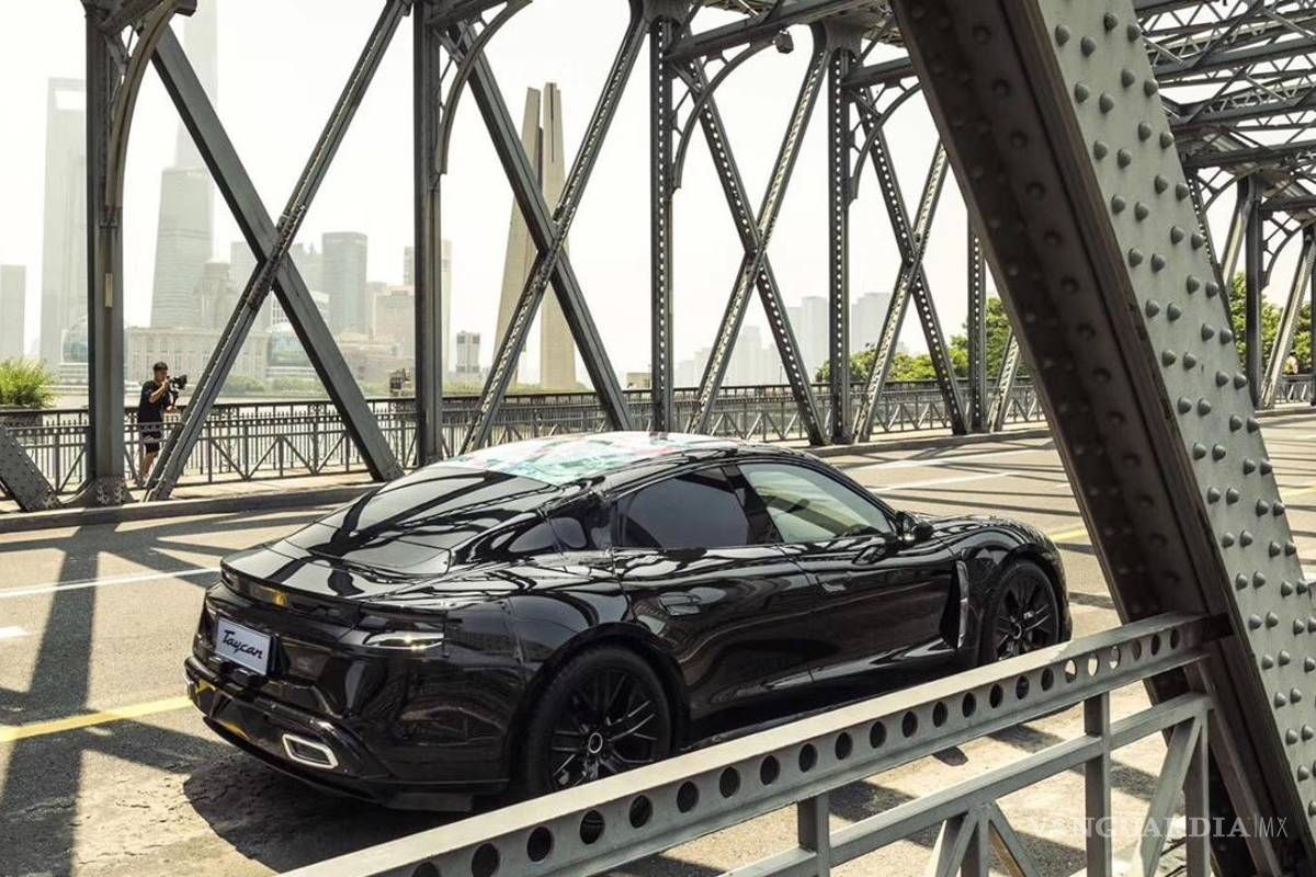 $!Porsche Taycan se deja ver en China, previo a su lanzamiento