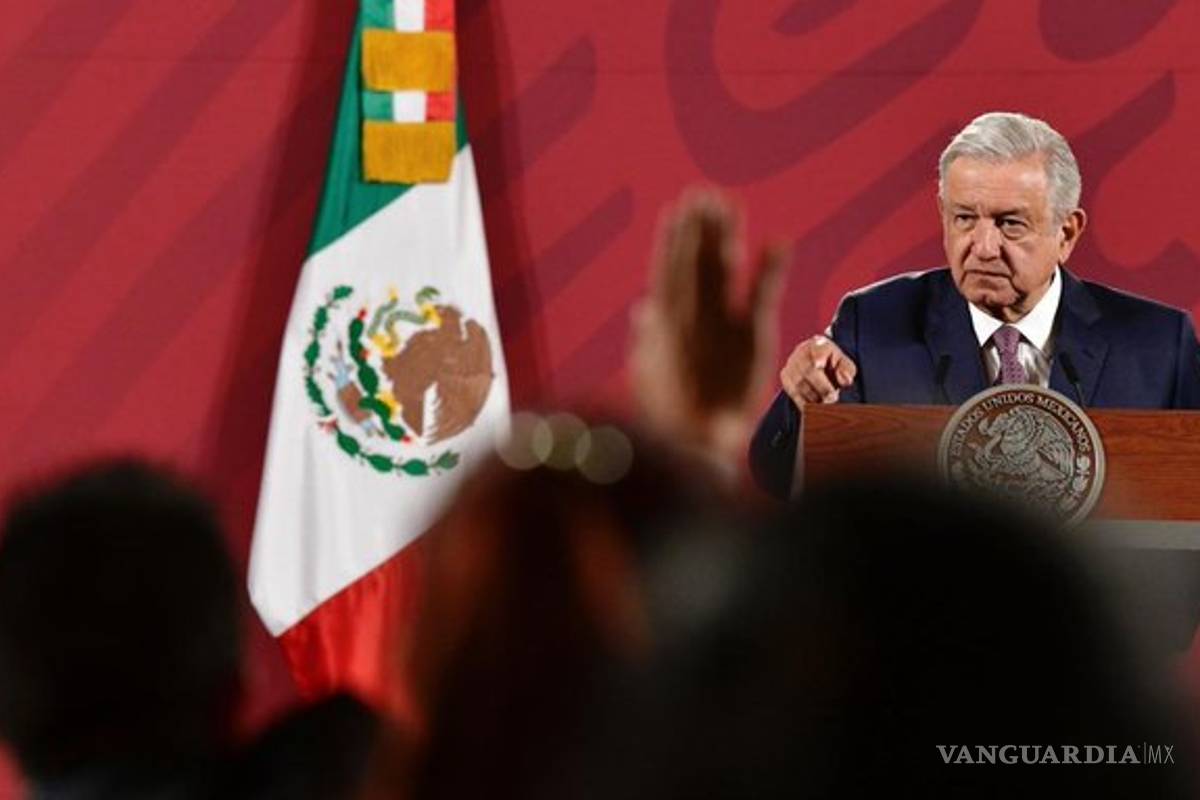 Aunque los lleven, al pueblo le cuesta insultarme, me respetan: AMLO