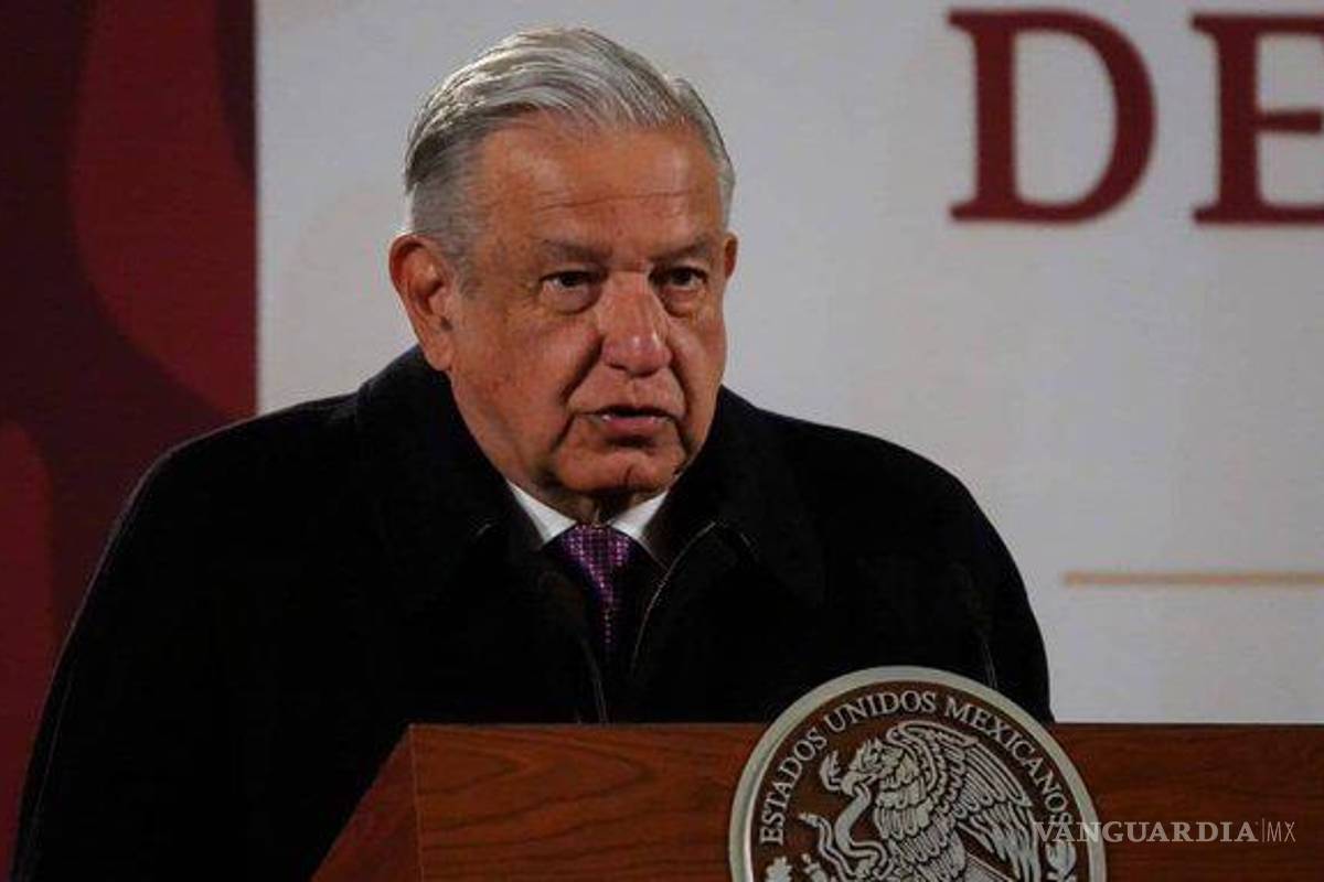 Baja la aprobación de AMLO sobre manejo de la pandemia, según Mitofsky