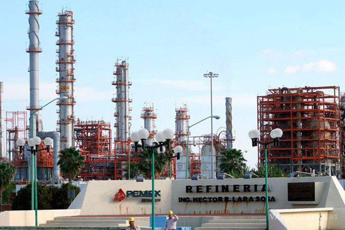 Alcalde de Cadereyta afirma que defenderá la refinería de Pemex