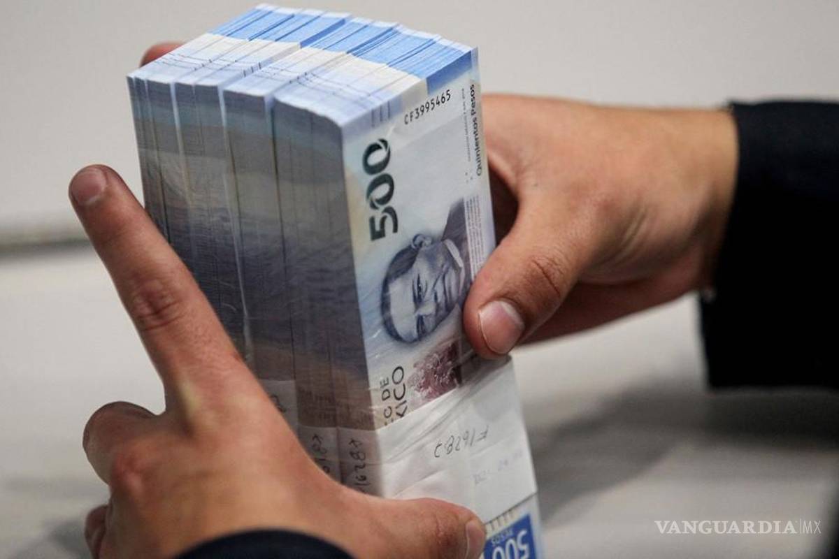 Heredan deuda en 8 estados