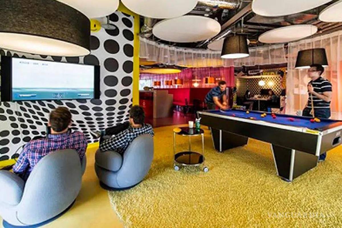 Despide Google a cientos y a otros empleados los reubicará en México y en la India