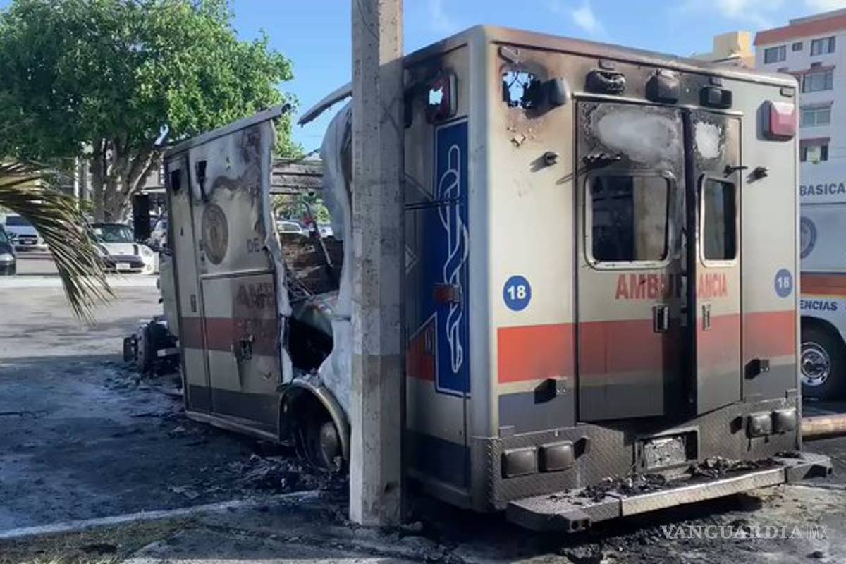 Por no pagar ‘piso’ queman ambulancias en Cancún