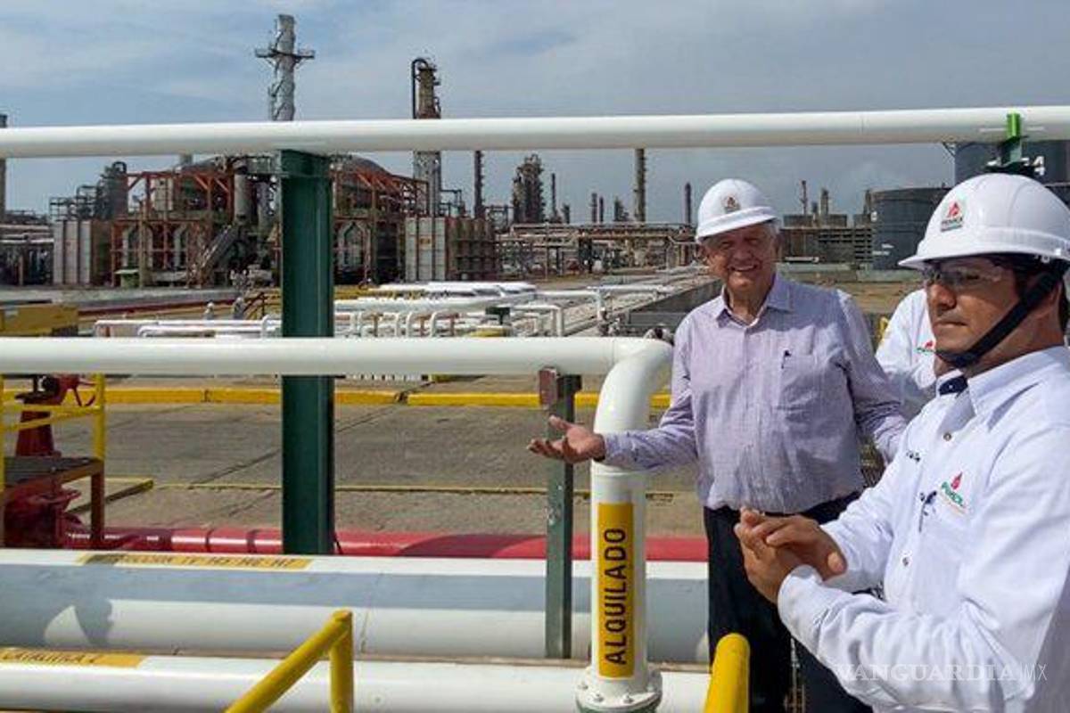 No es casualidad que neoliberales dejaron de hacer refinerías: AMLO