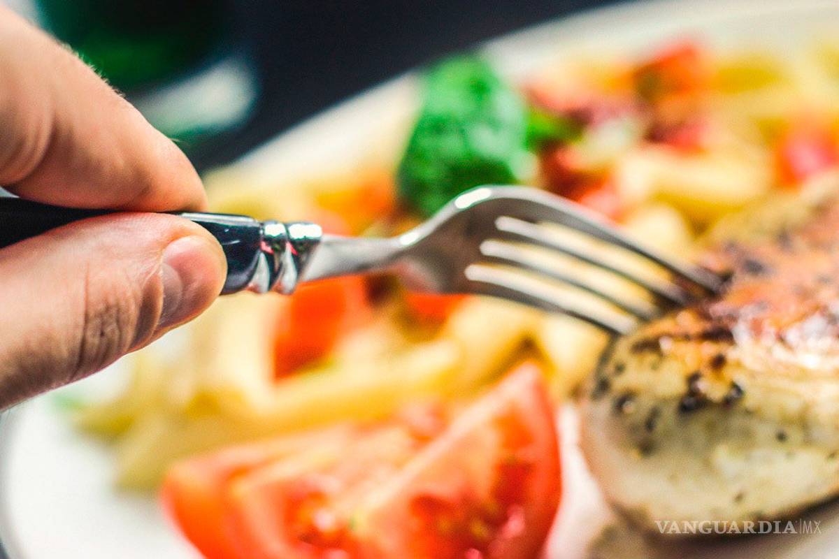 Coronavirus: Hombre descubrió que se había infectado con COVID-19 tras percibir extraño sabor en salsa de tomate