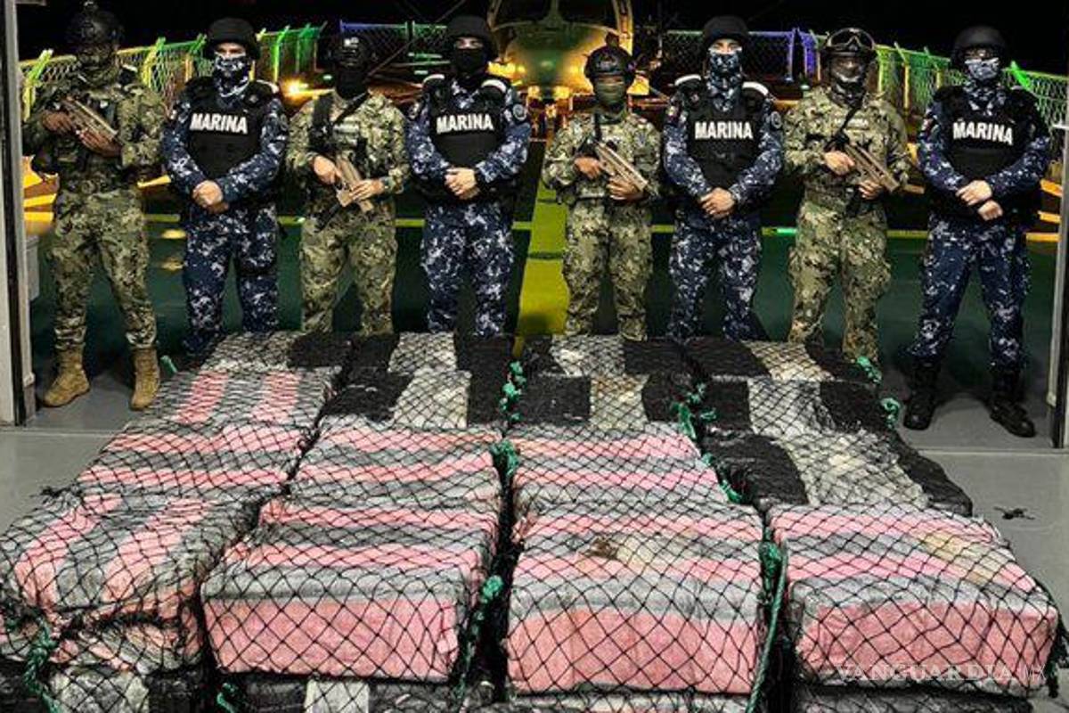 Aseguran casi tonelada y media de cocaína en puerto Lázaro Cárdenas