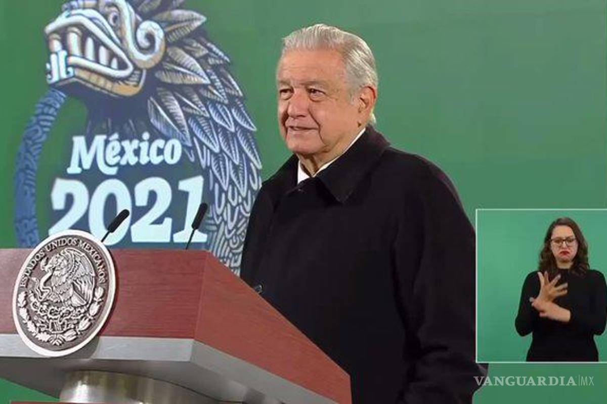 AMLO asegura que puede hablar de la revocación de mandato mientras no pida votar por él