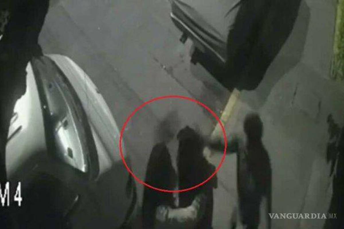 Un hombre golpeó a dos mujeres porque se besaron, en Coyoacán