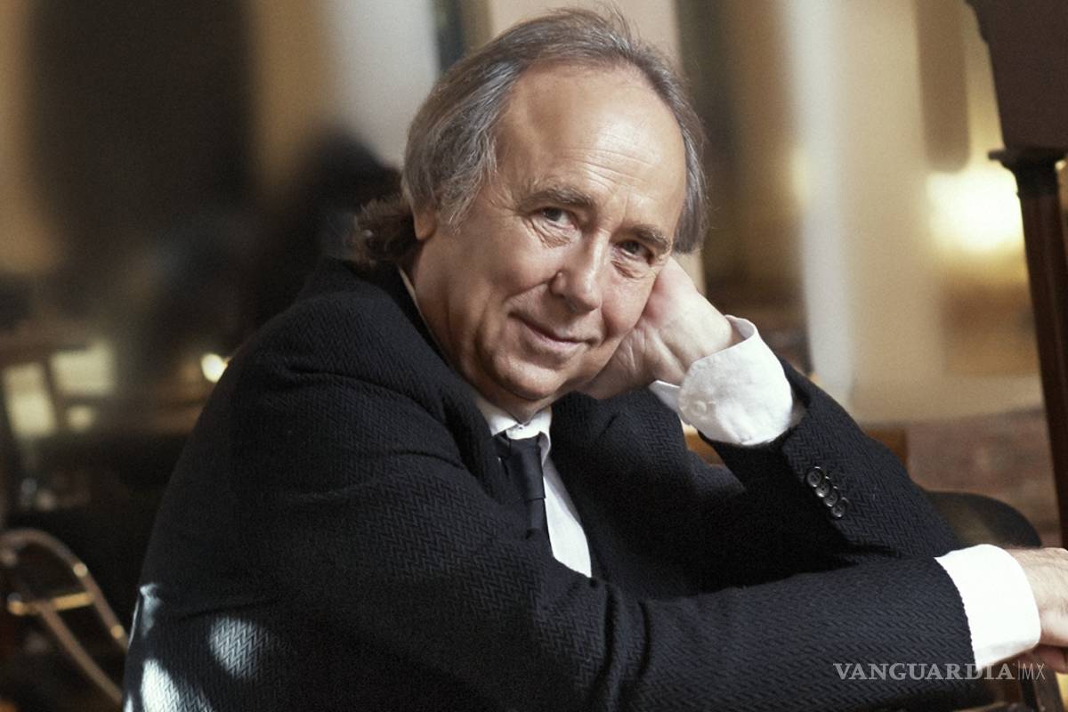 España necesita “una renovación política: Serrat