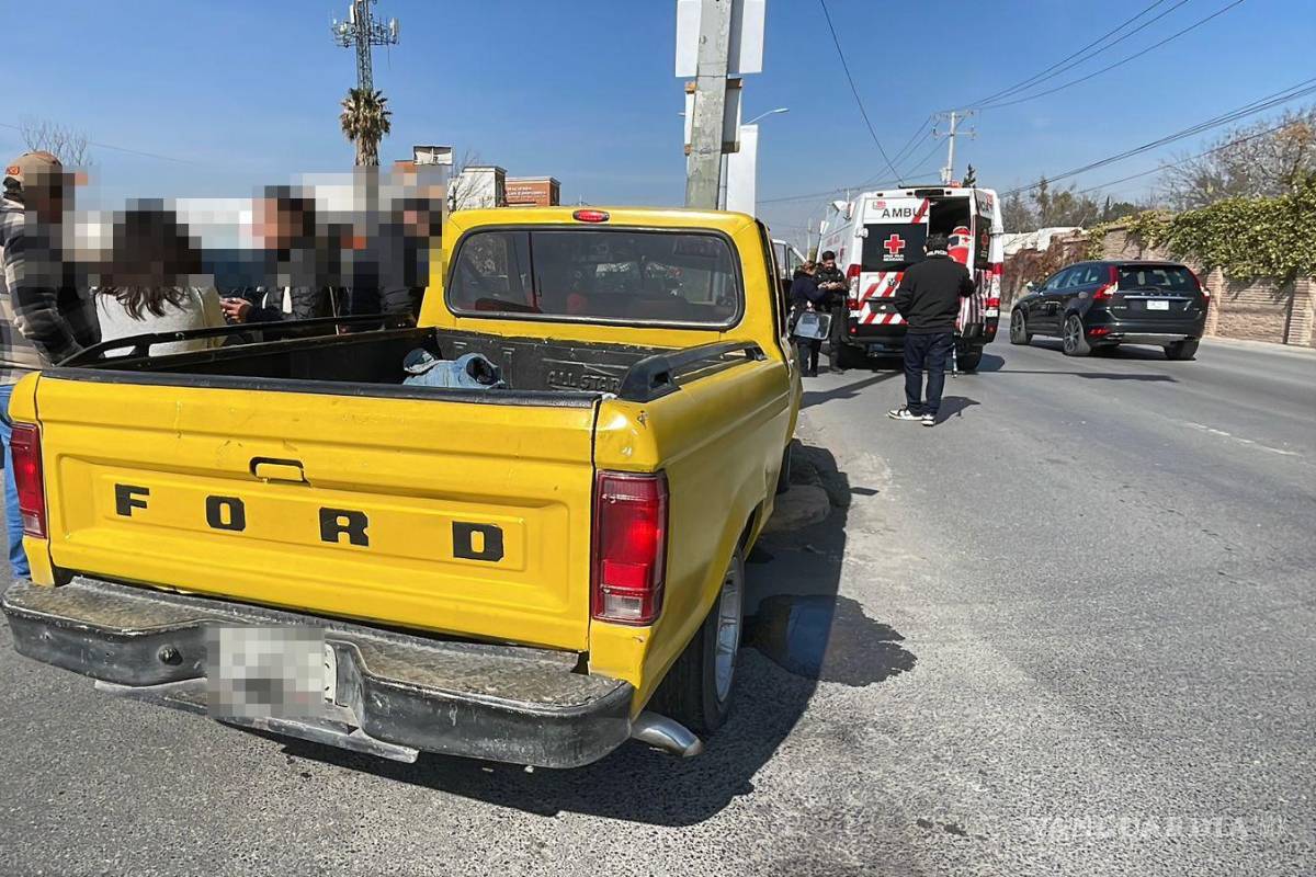 $!El accidente ocurrió en el cruce de Eulalio Gutiérrez y Luis Donaldo Colosio durante la mañana.