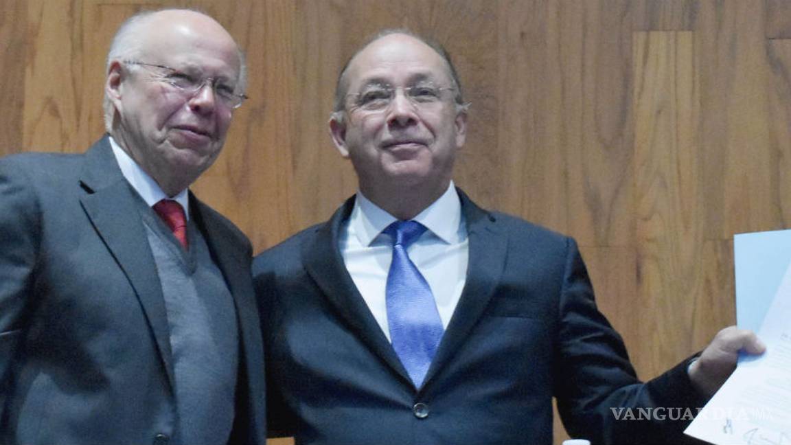 $!Destituyeron a director de Neurología por 'comportamiento ominoso e indolente'; 'es estrategia contra corrupción', dice AMLO