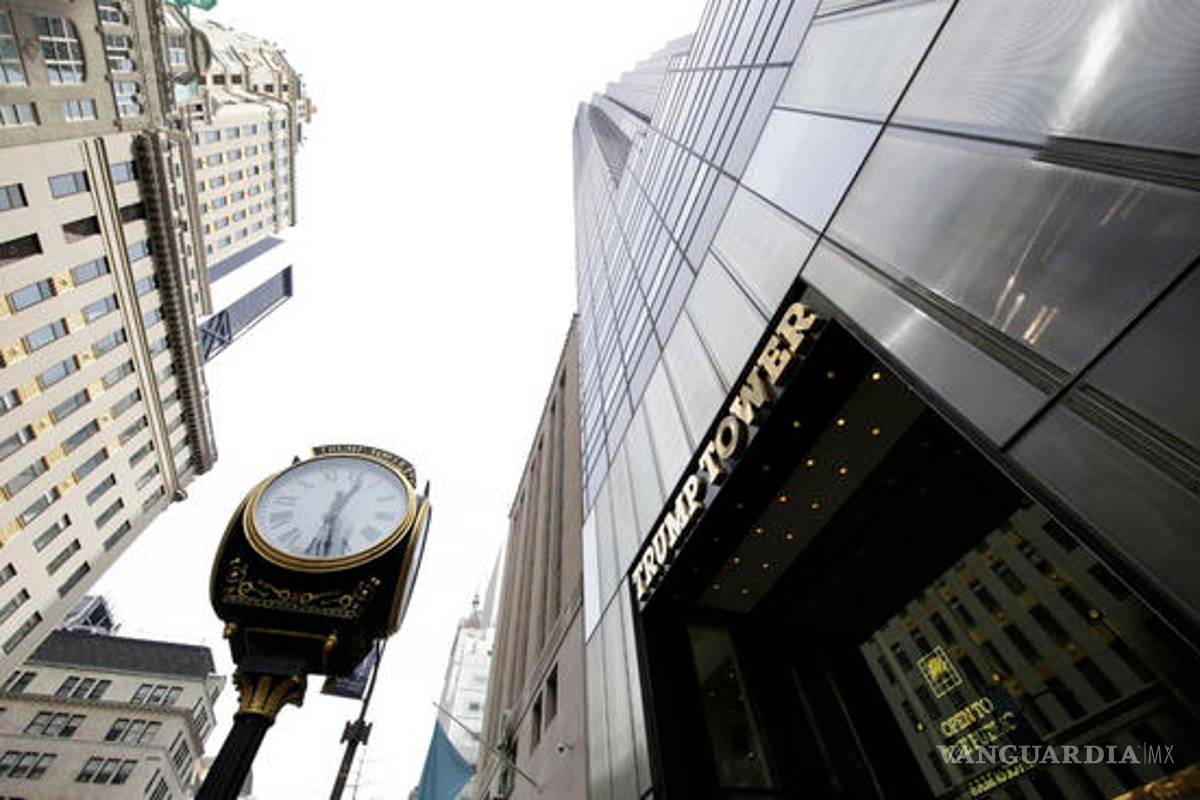 Los edificios de Trump enfrentan millones de dólares en multas climáticas bajo las nuevas reglas de Nueva York