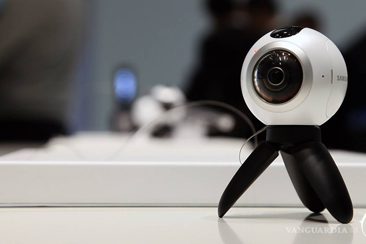 Samsung presenta la primera cámara de vídeo inmersiva para el mercado de consumo