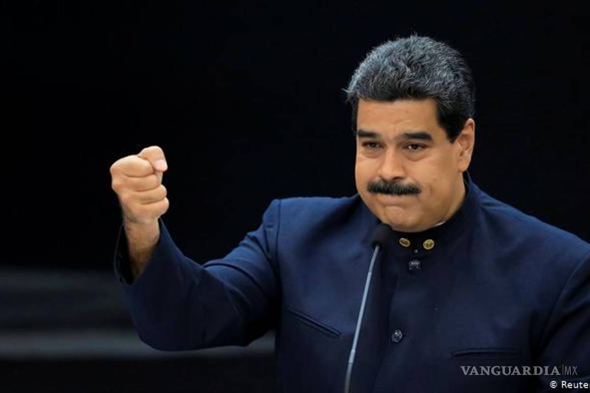 Incorpora Maduro a Venezuela en fase 3 de la vacuna rusa