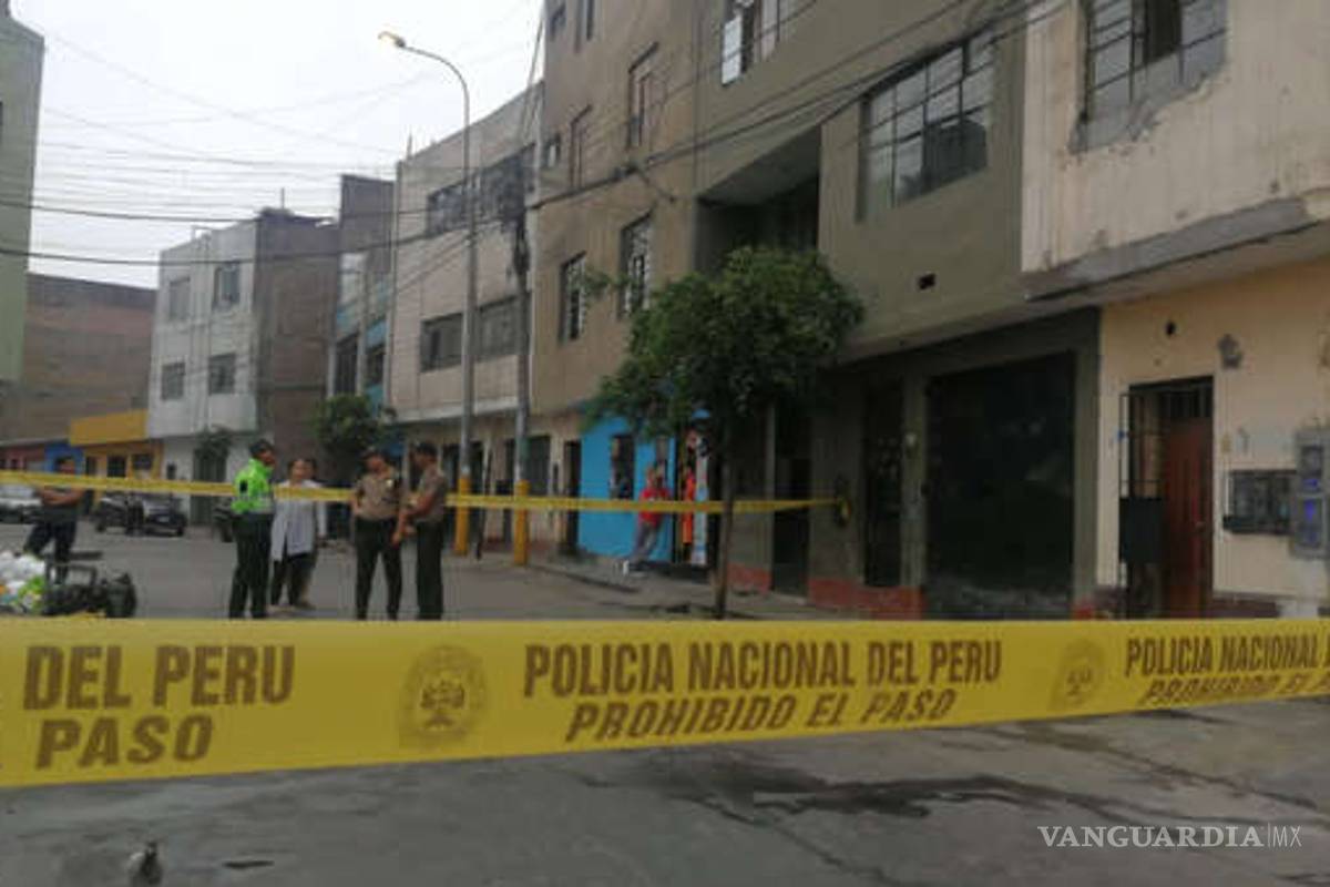 Mata a su familia tras discutir con su esposa; la mata a ella y dos hijos, uno de ellos un bebé