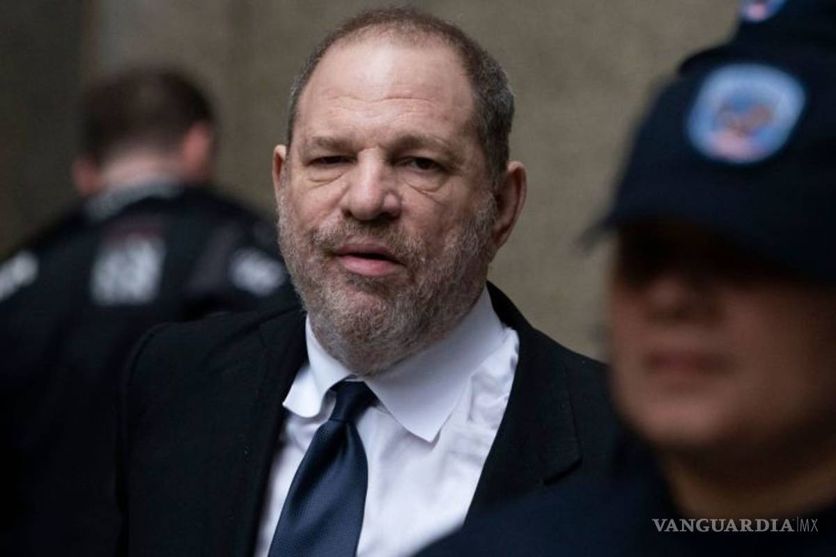 Juez rechaza quitar acusación más serio contra Harvey Winstein