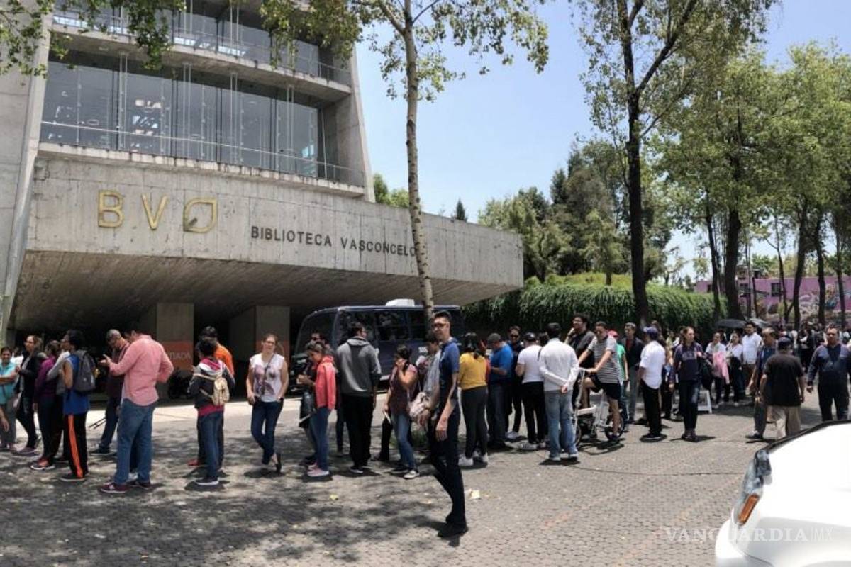 Toman ciudadanos casilla especial tras acabarse las boletas