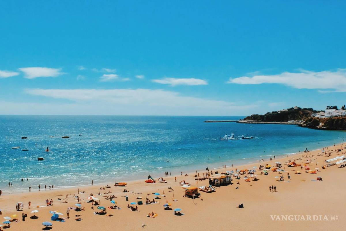 $!Las plataformas en línea ofrecen una amplia gama de información sobre destinos turísticos, desde reseñas de viajeros hasta guías detalladas.