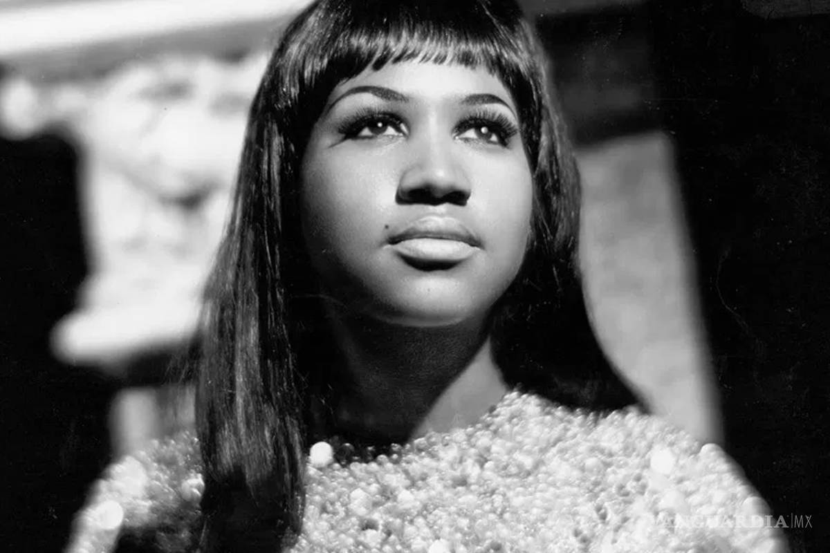 Adiós, Aretha Franklin; la 'Reina del Soul' fallece a los 76 años de edad