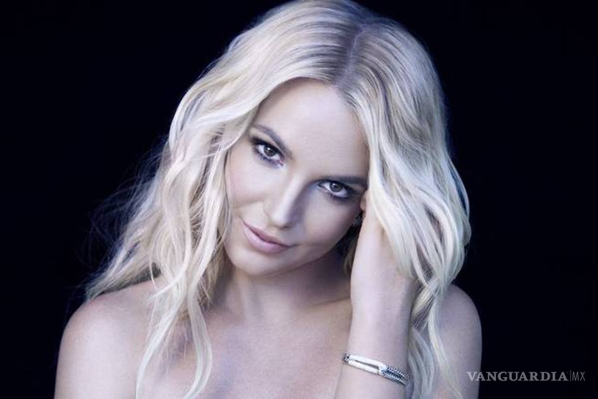 Britney Spears da clases de baile a niñas