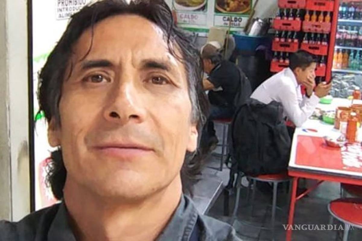 Ex campeón con Cruz Azul presume su nuevo empleo... ¡de mesero en una cocina económica!
